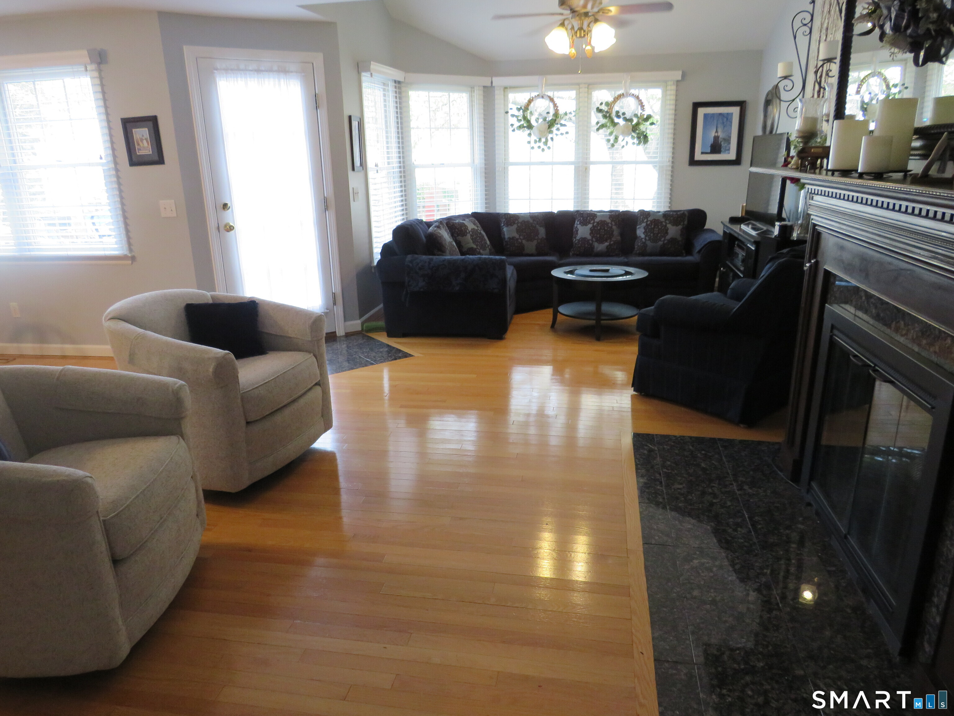 32 Pickering Lane Wethersfield CT 06109
