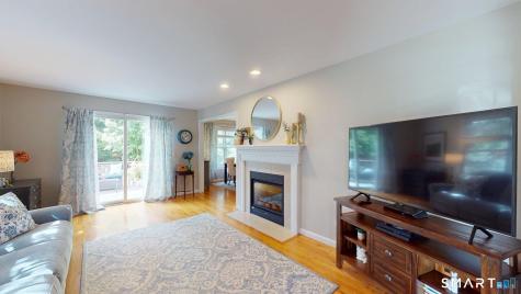 6 Reggie Way East Windsor CT 06016