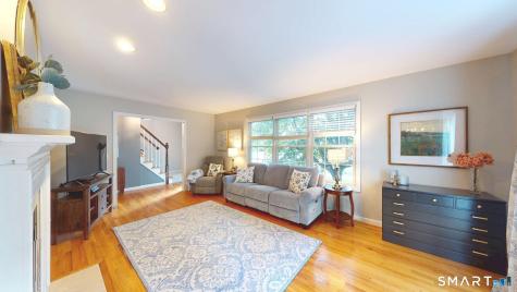 6 Reggie Way East Windsor CT 06016