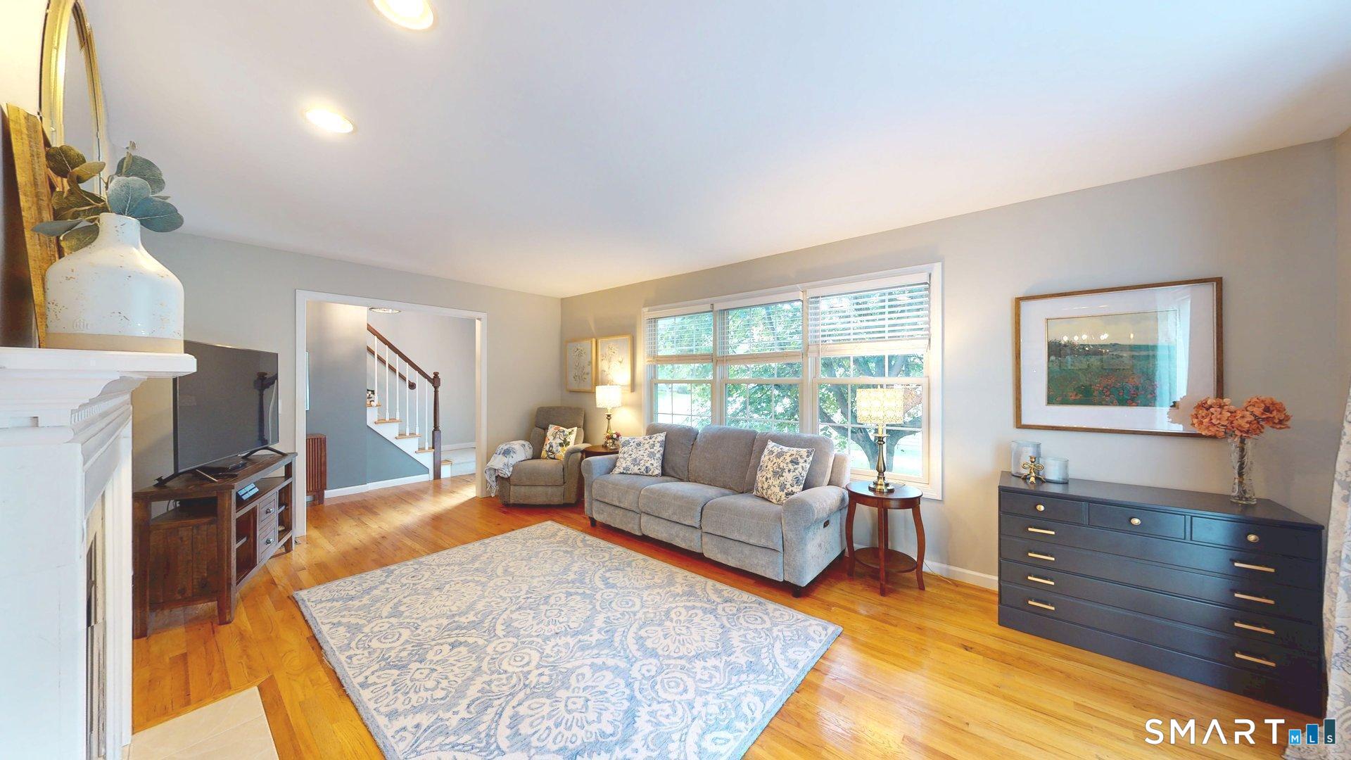6 Reggie Way East Windsor CT 06016