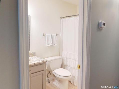 6 Reggie Way East Windsor CT 06016