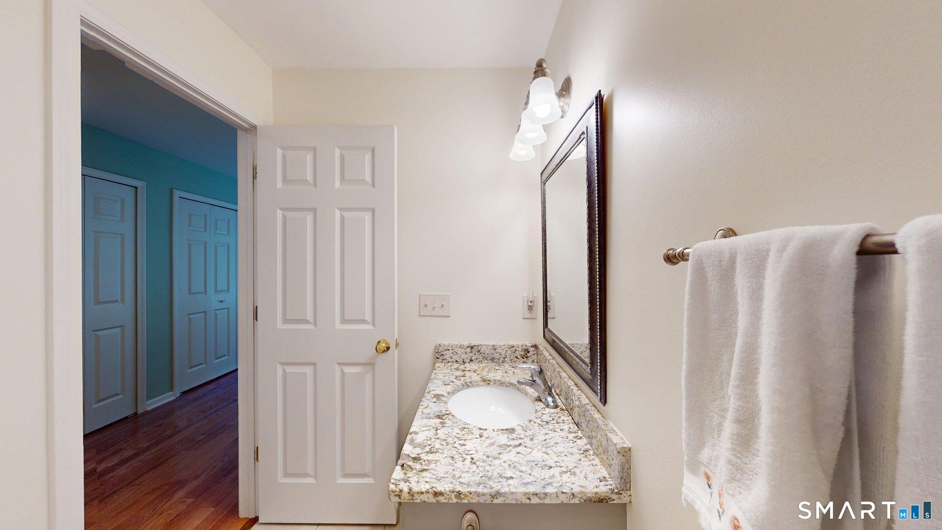 6 Reggie Way East Windsor CT 06016