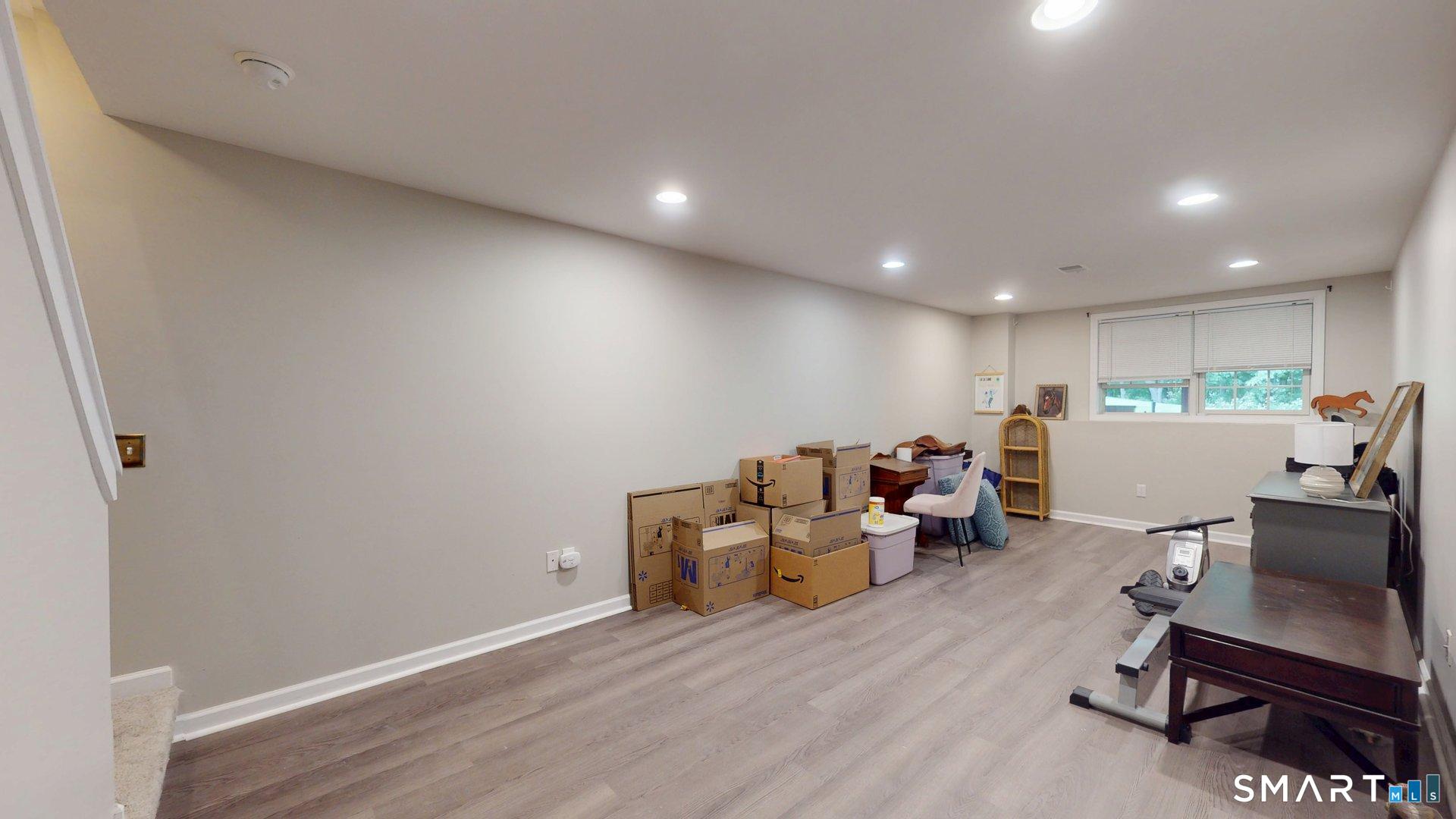 6 Reggie Way East Windsor CT 06016