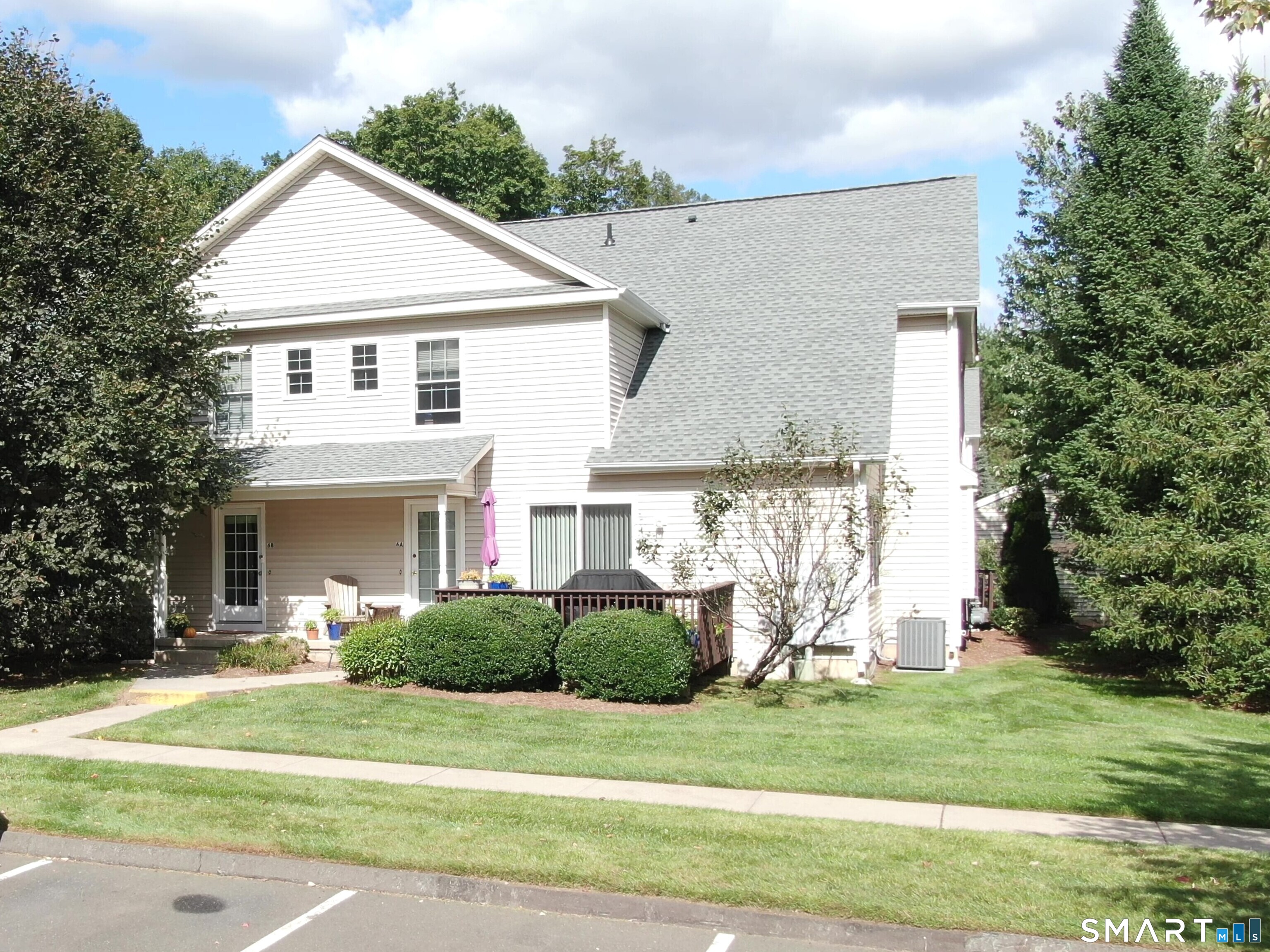 6 Reggie Way East Windsor CT 06016