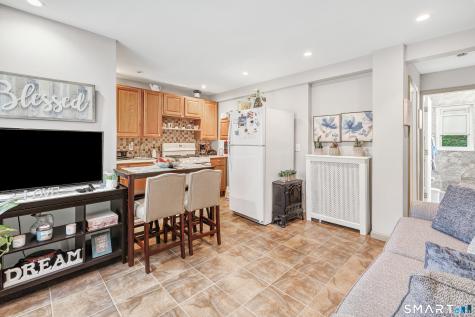 397-Building #3 Grandfield Avenue Bridgeport CT 06610