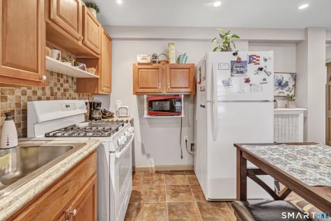 397-Building #3 Grandfield Avenue Bridgeport CT 06610