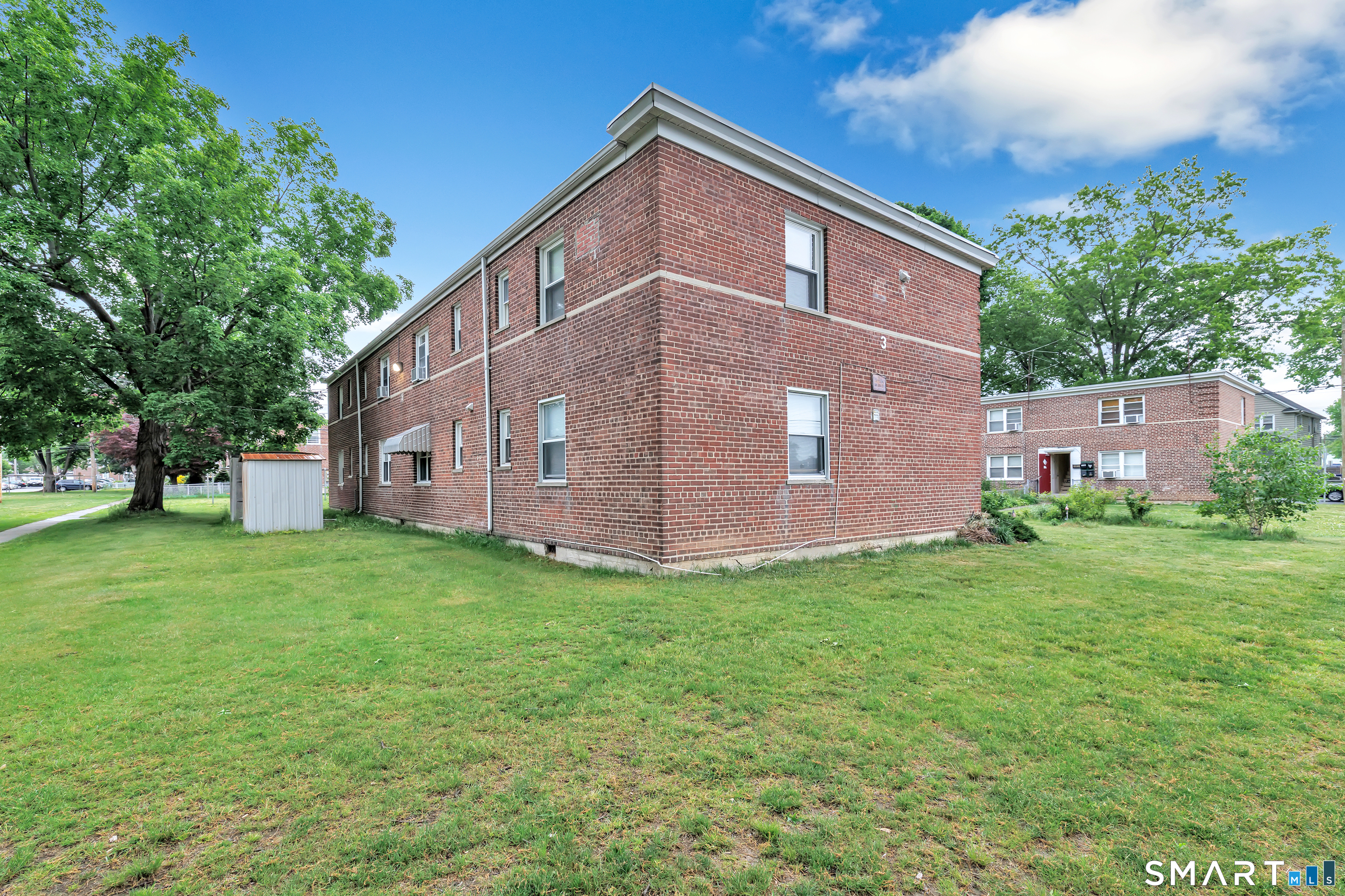 397-Building #3 Grandfield Avenue Bridgeport CT 06610