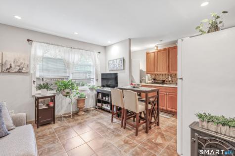 397-Building #3 Grandfield Avenue Bridgeport CT 06610