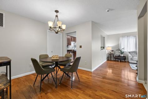 25 Florence Road Branford CT 06405