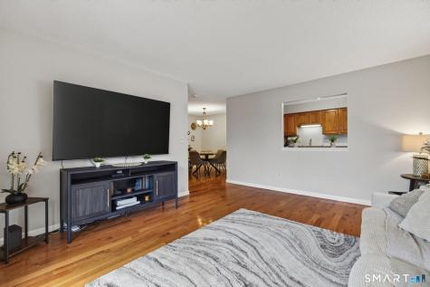 25 Florence Road Branford CT 06405