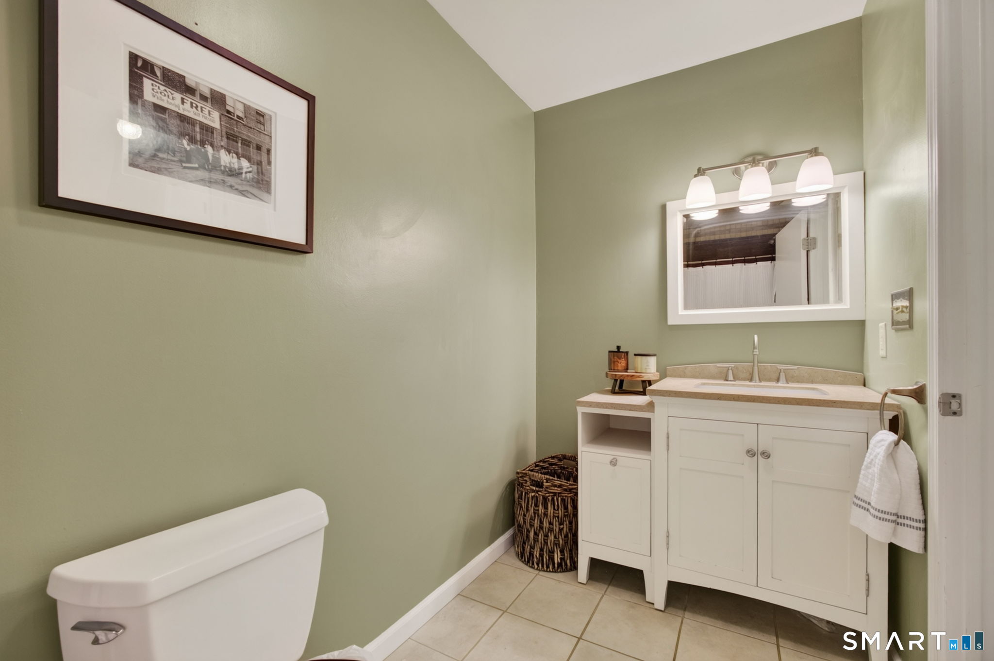 25 Florence Road Branford CT 06405