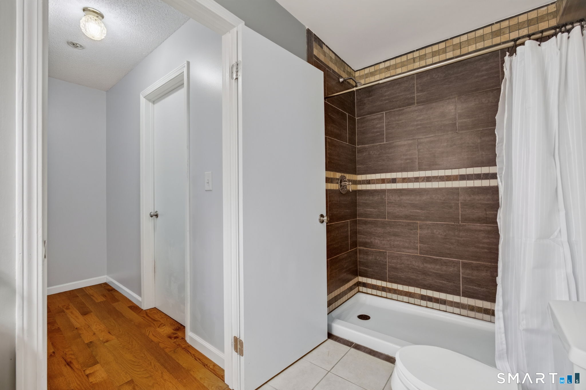 25 Florence Road Branford CT 06405
