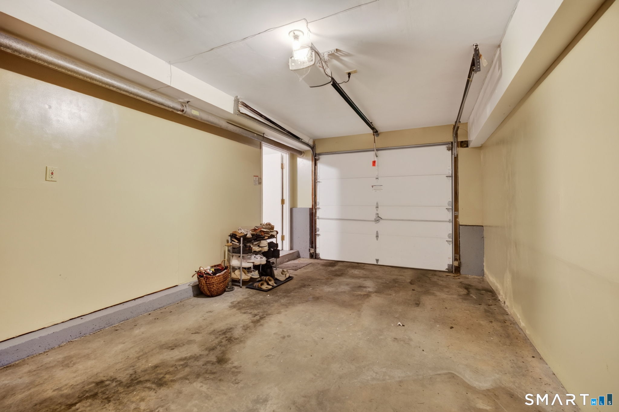 25 Florence Road Branford CT 06405