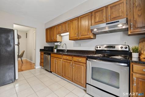 25 Florence Road Branford CT 06405