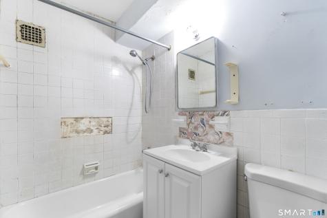 71 Strawberry Hill Avenue Stamford CT 06902