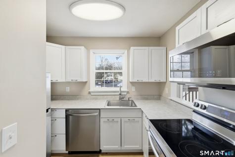 54 Rope Ferry Road Waterford CT 06385