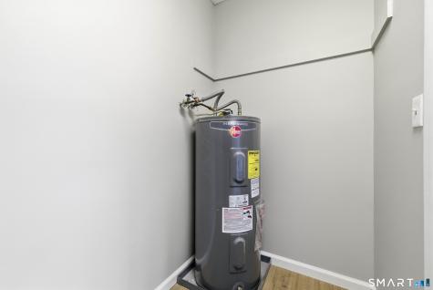 54 Rope Ferry Road Waterford CT 06385