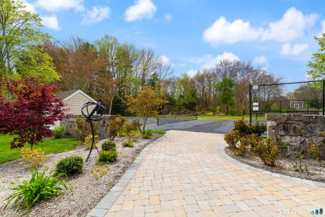 54 Rope Ferry Road Waterford CT 06385