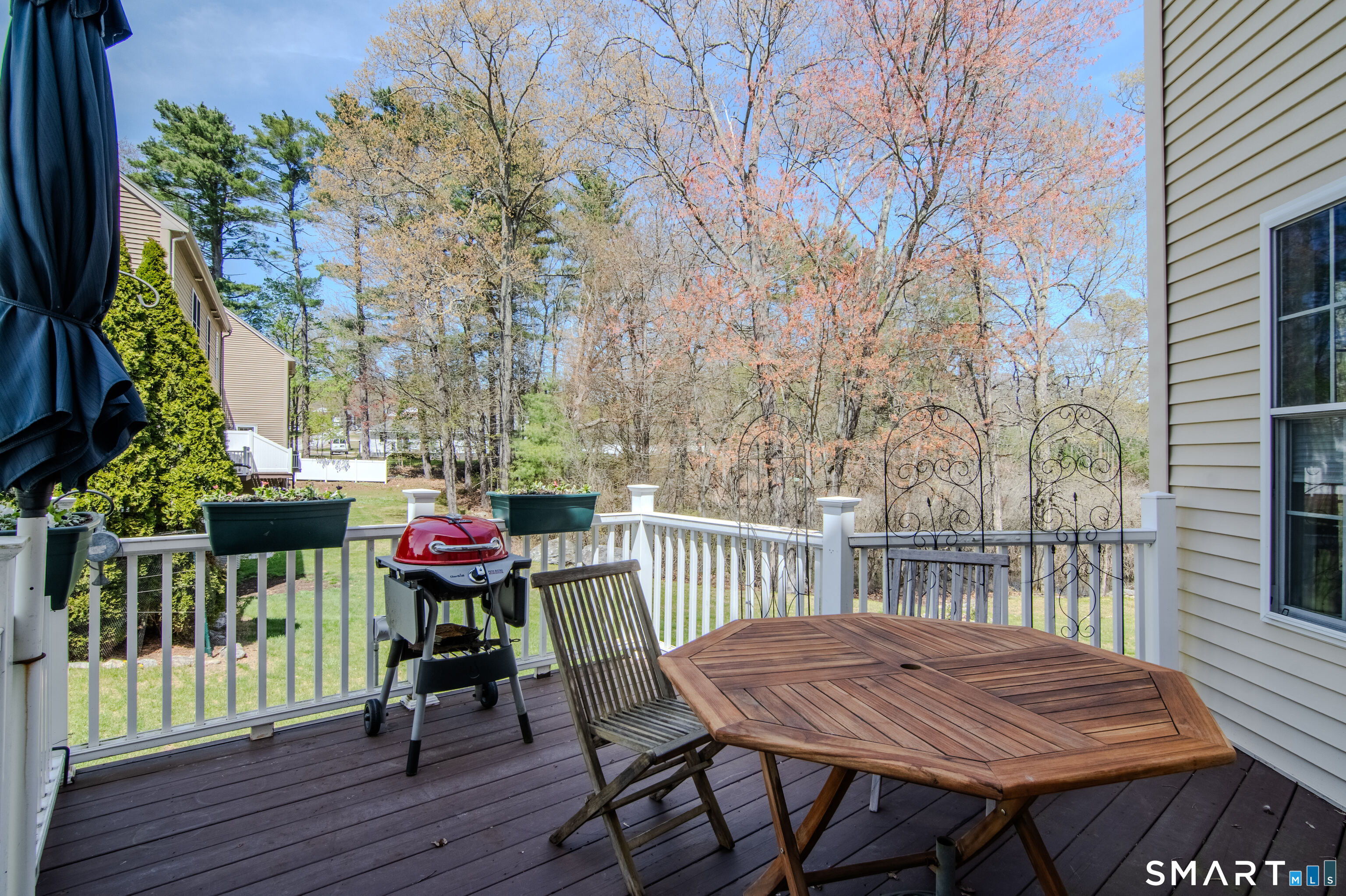 80 Perry Street Putnam CT 06260