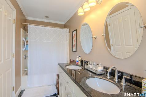 80 Perry Street Putnam CT 06260