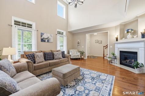 203 Sugar Maple Way Middlebury CT 06762