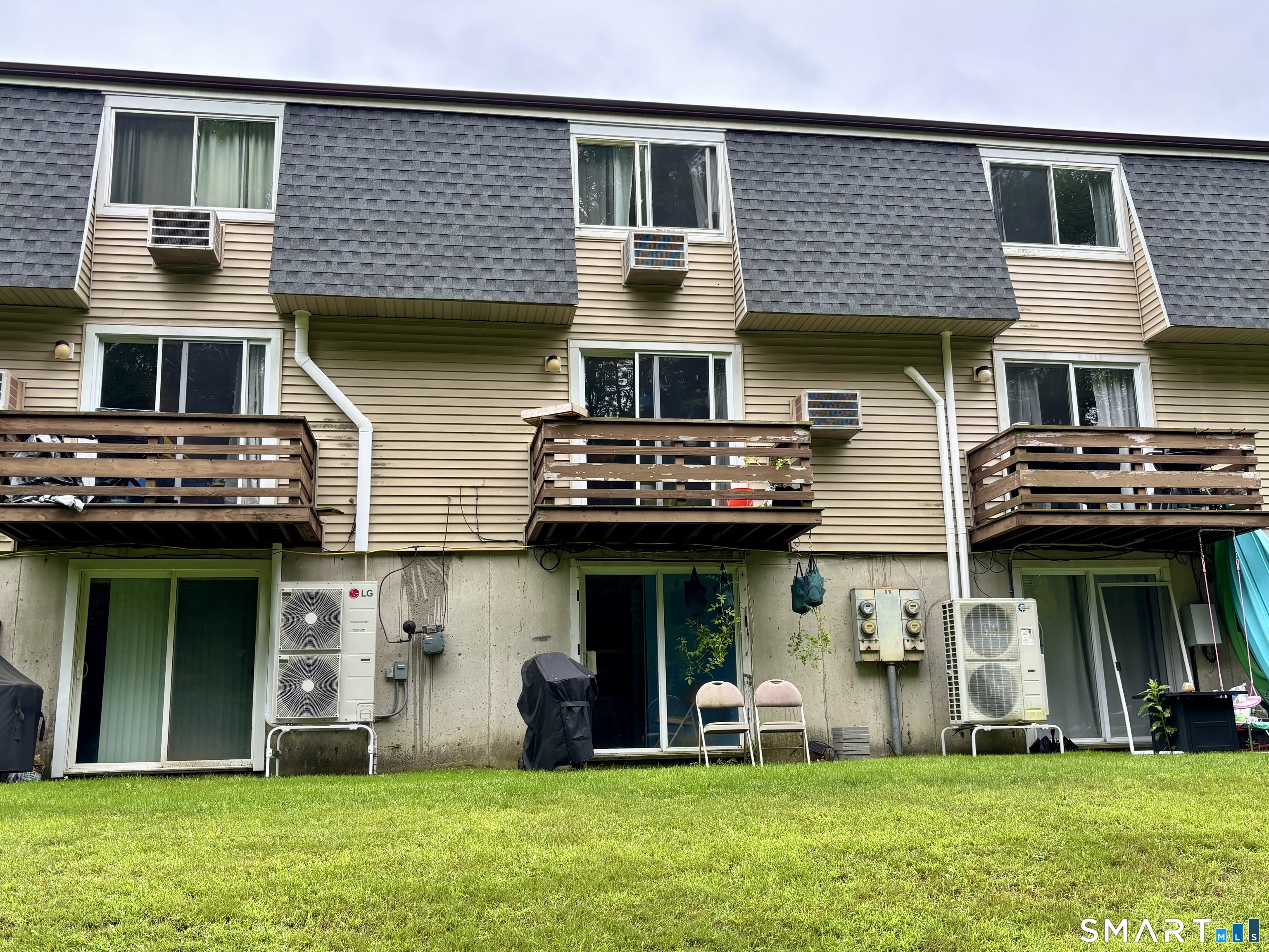 231 Boston Post Road East Lyme CT 06333
