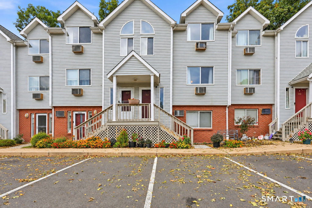 925 Oronoke Road Waterbury CT 06708
