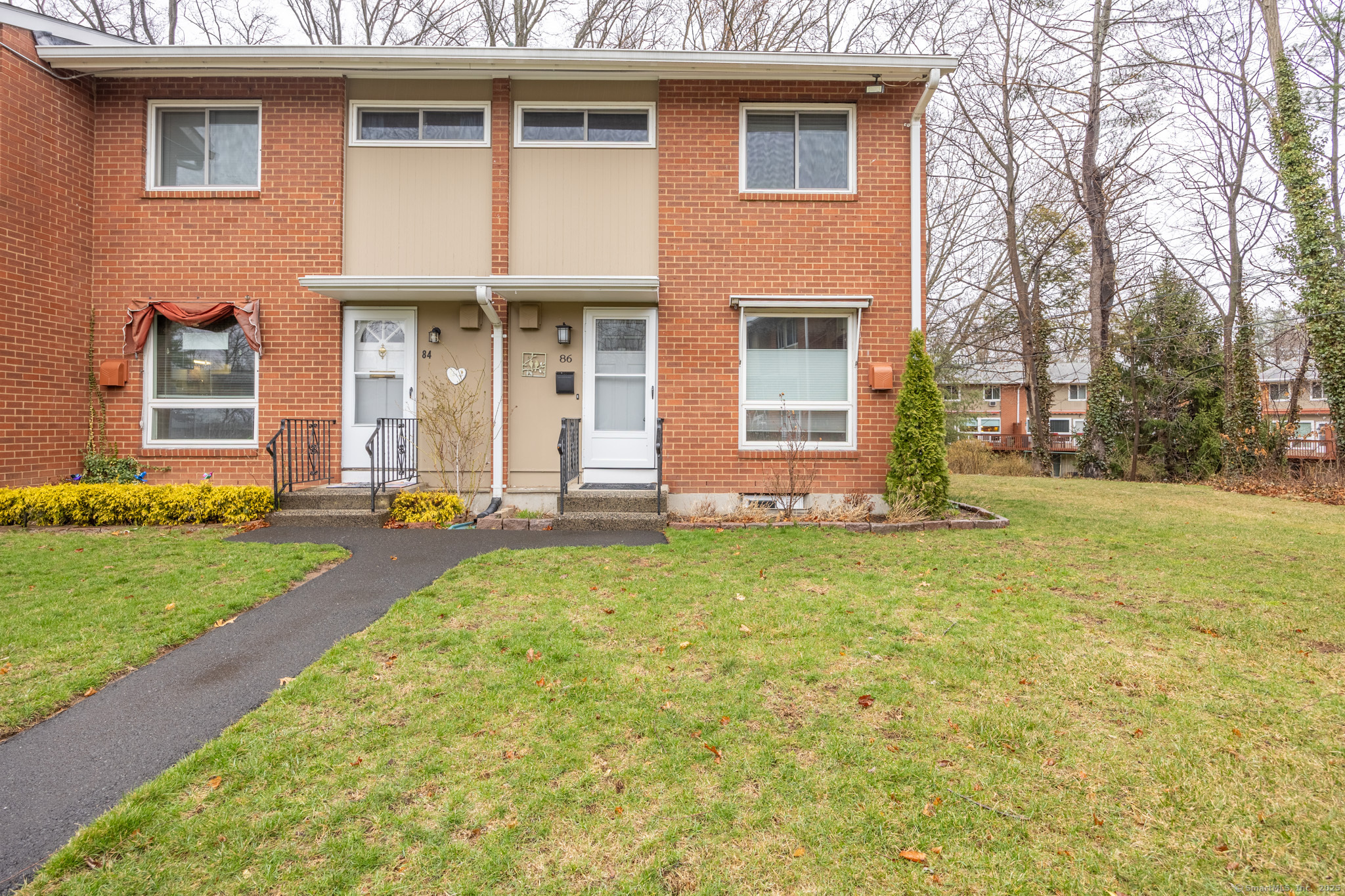 86 Centerbrook Road Hamden CT 06518