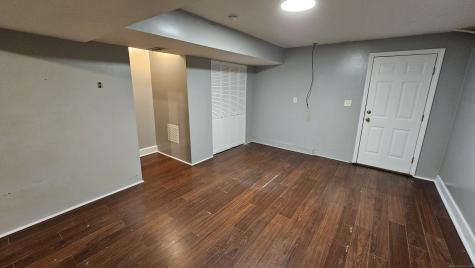 78 Lee Avenue Danbury CT 06810