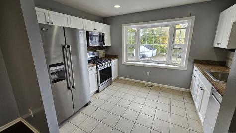 78 Lee Avenue Danbury CT 06810