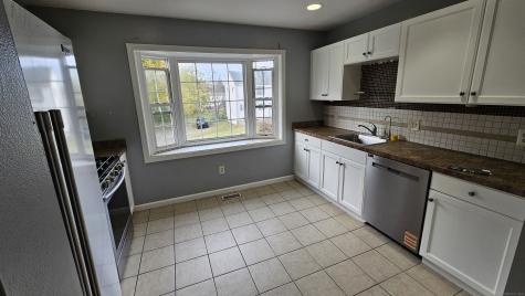 78 Lee Avenue Danbury CT 06810