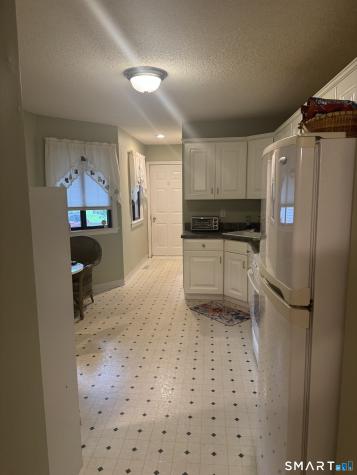 2206 Mill Pond Drive South Windsor CT 06074