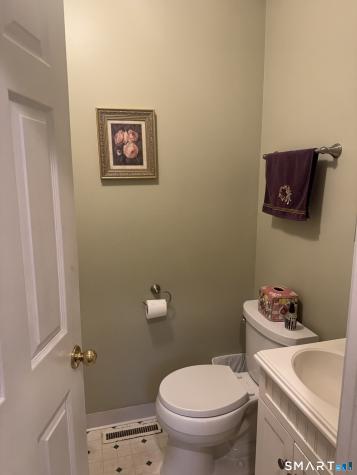 2206 Mill Pond Drive South Windsor CT 06074