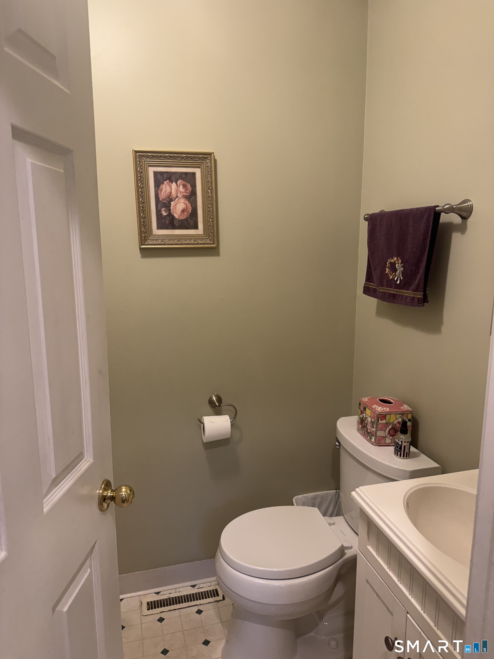2206 Mill Pond Drive South Windsor CT 06074