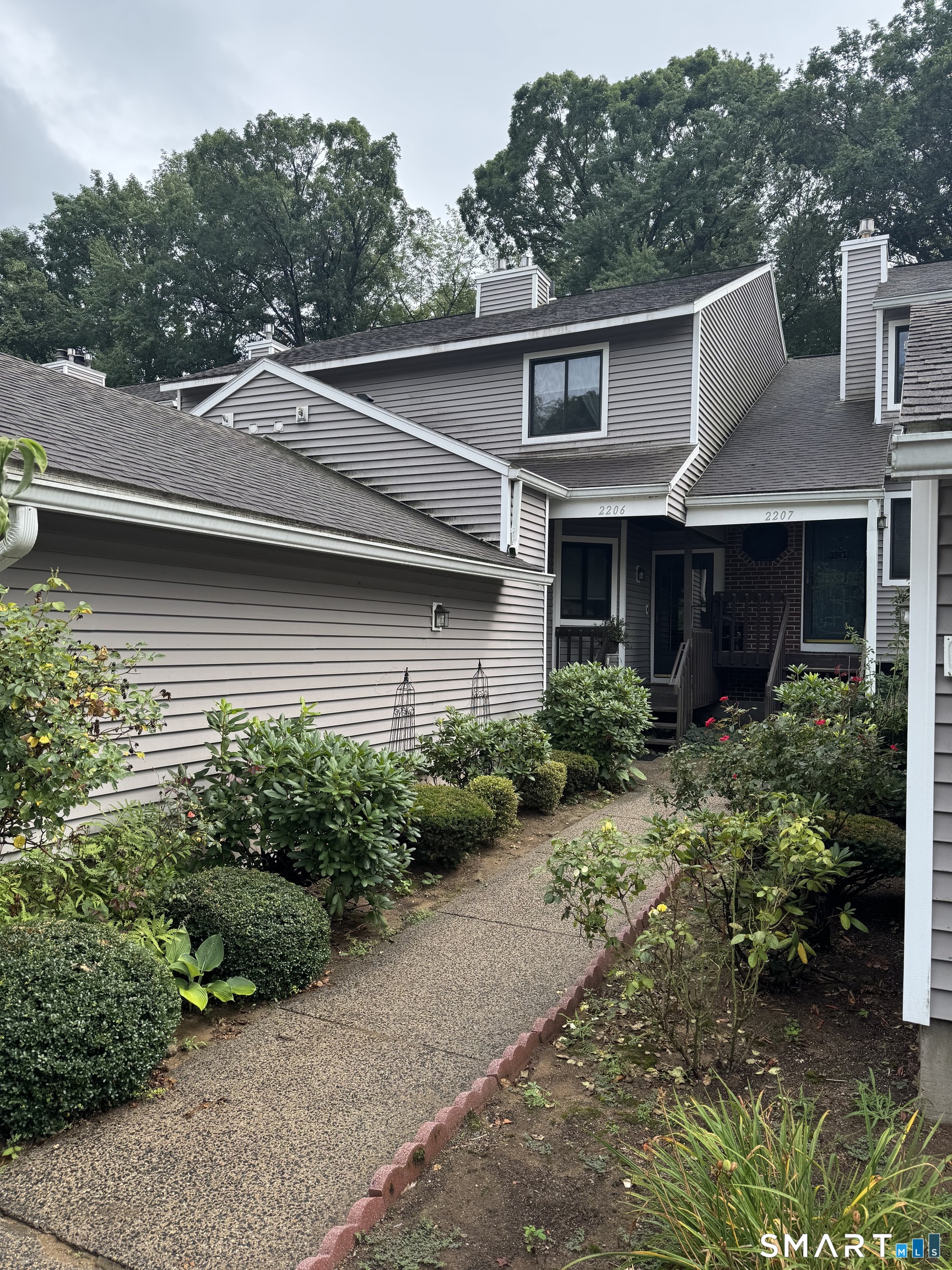 2206 Mill Pond Drive South Windsor CT 06074