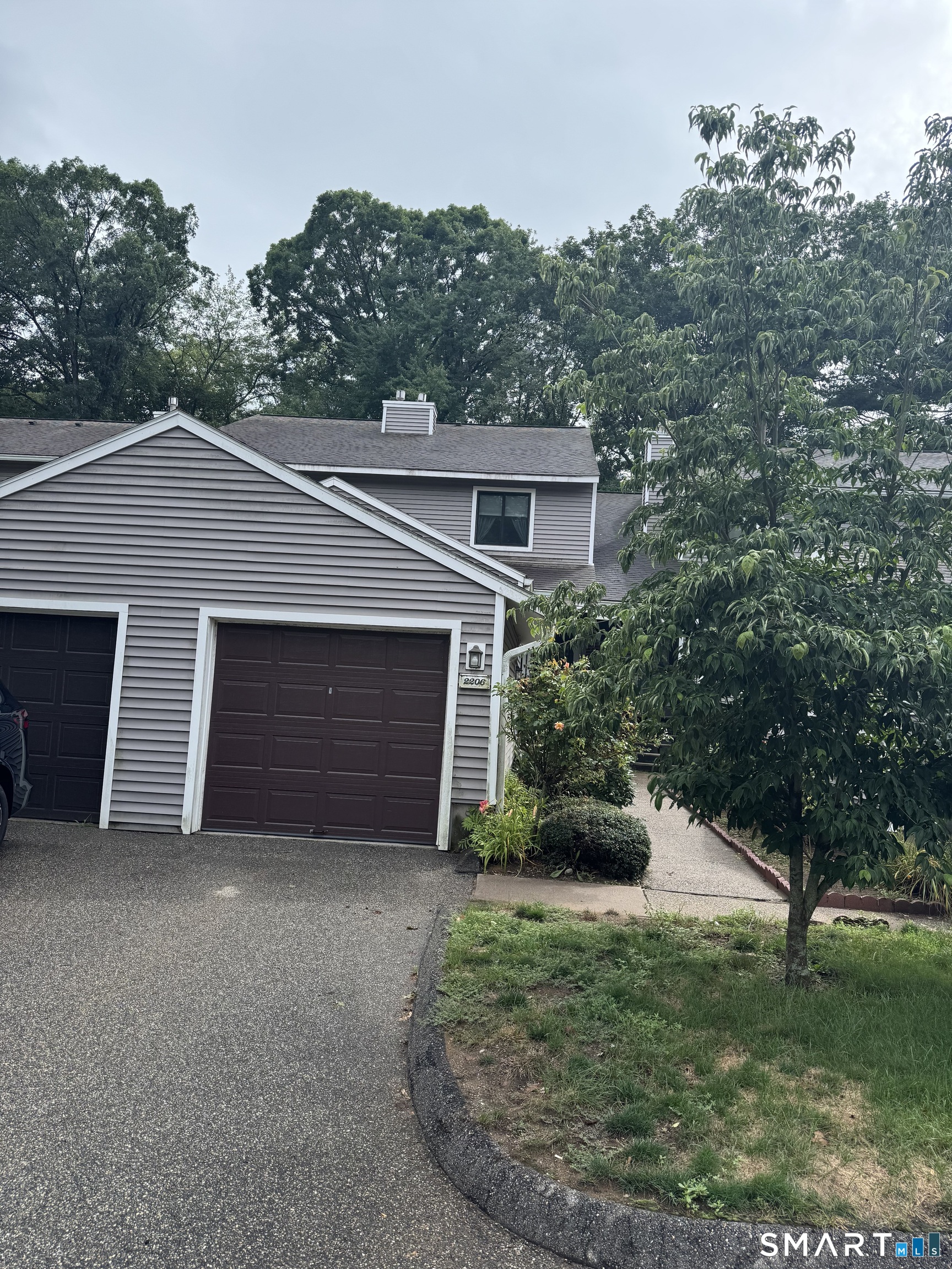 2206 Mill Pond Drive South Windsor CT 06074