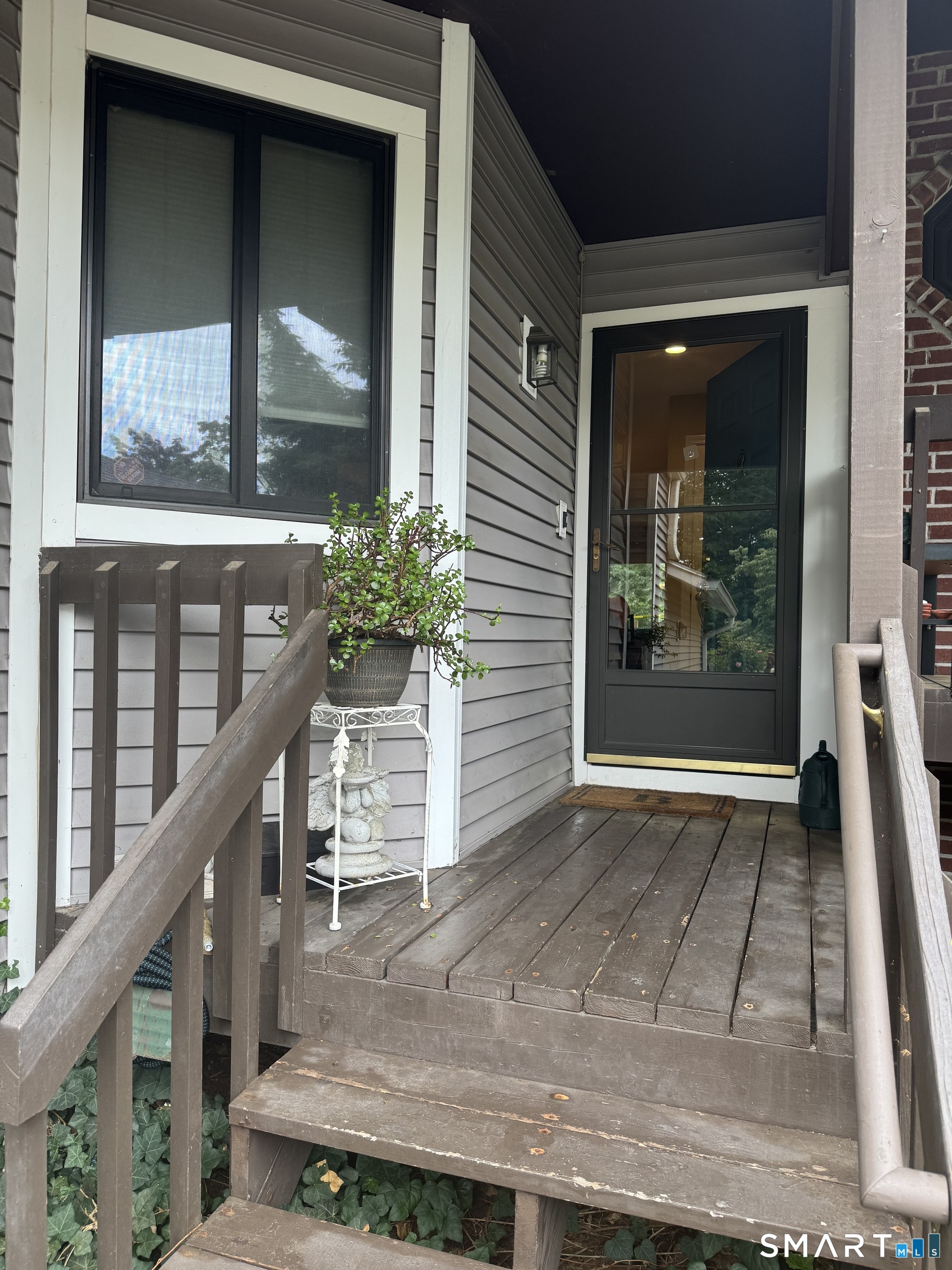 2206 Mill Pond Drive South Windsor CT 06074