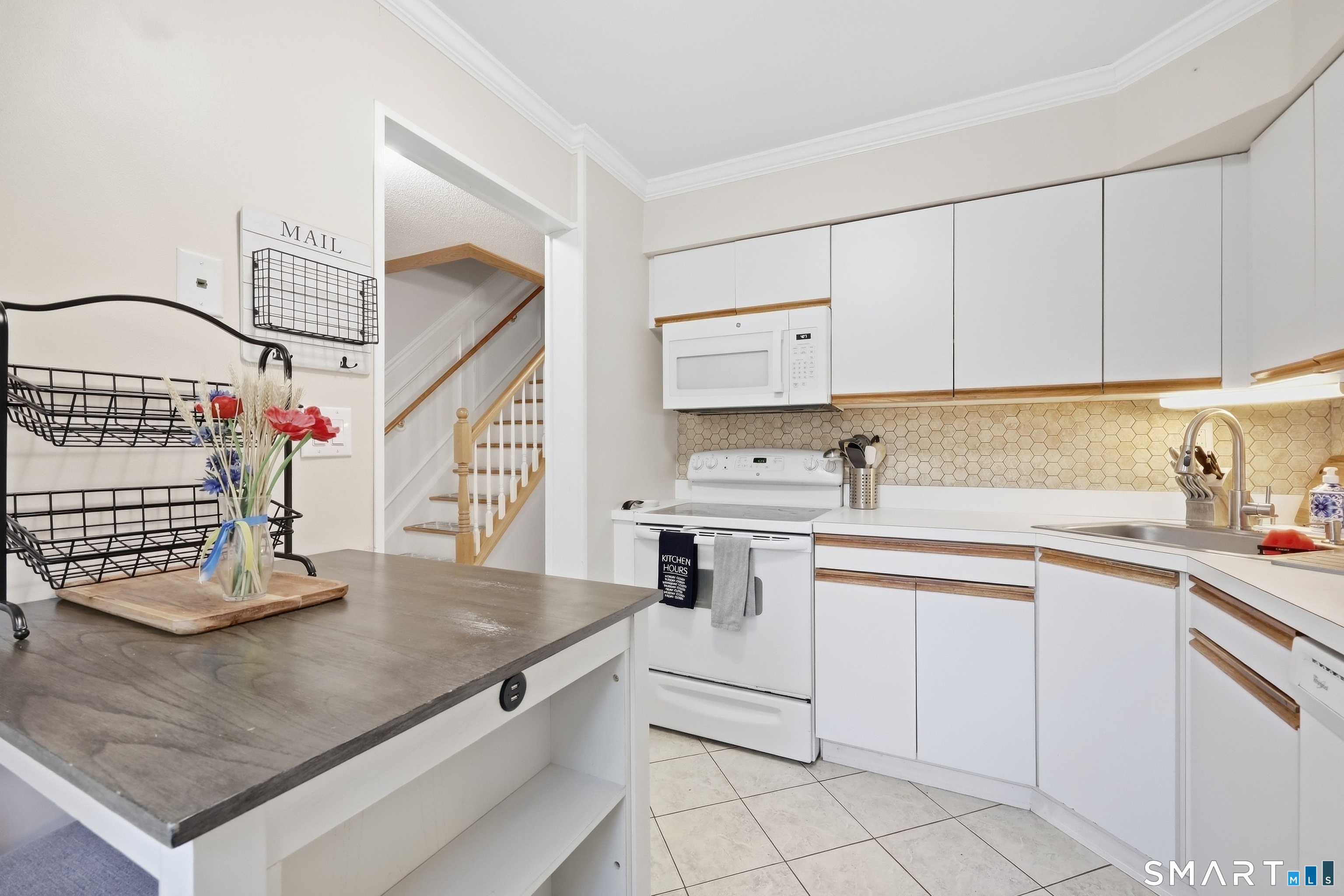 195 Village Square Drive New Britain CT 06053