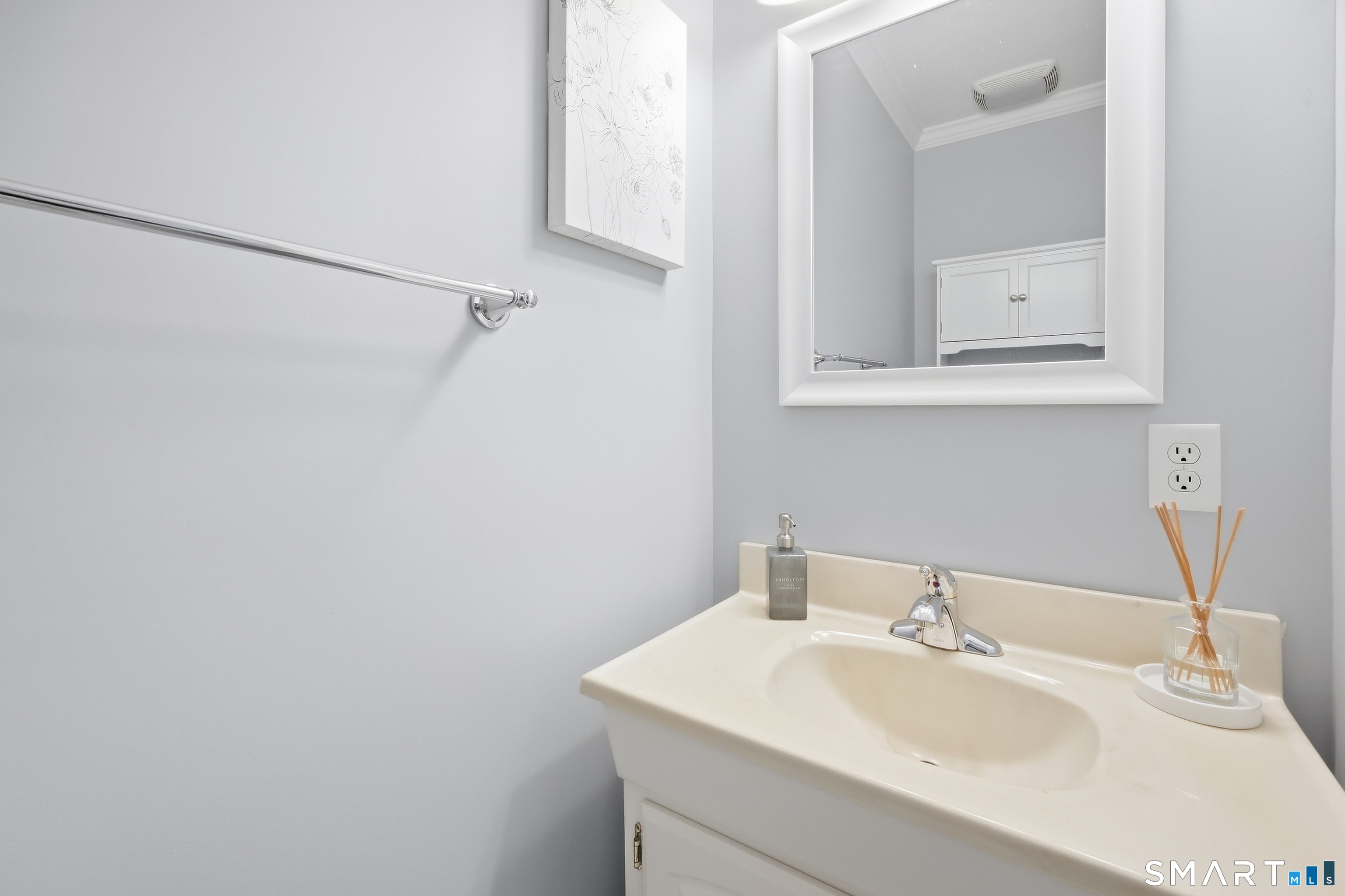 195 Village Square Drive New Britain CT 06053