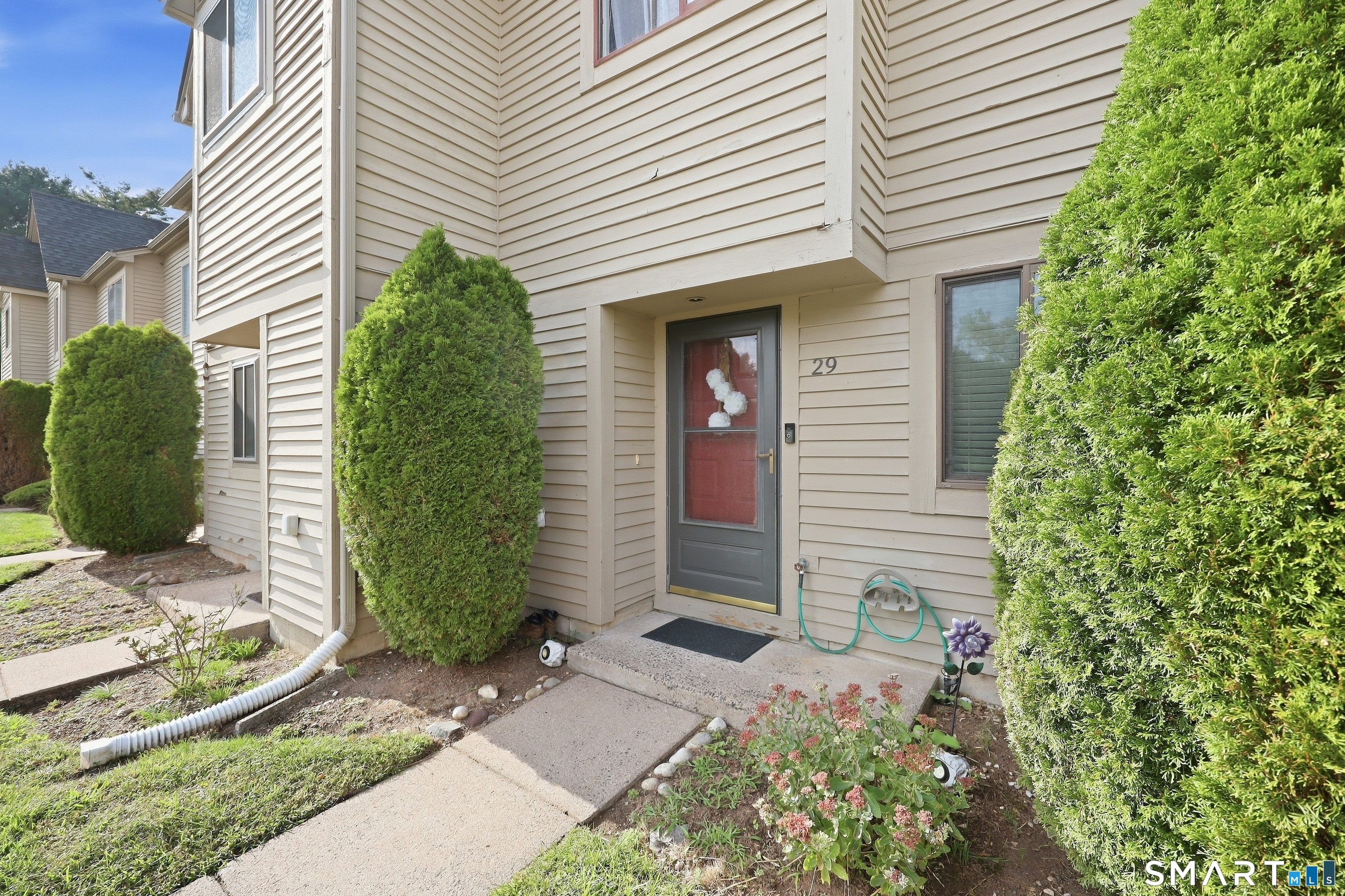 195 Village Square Drive New Britain CT 06053