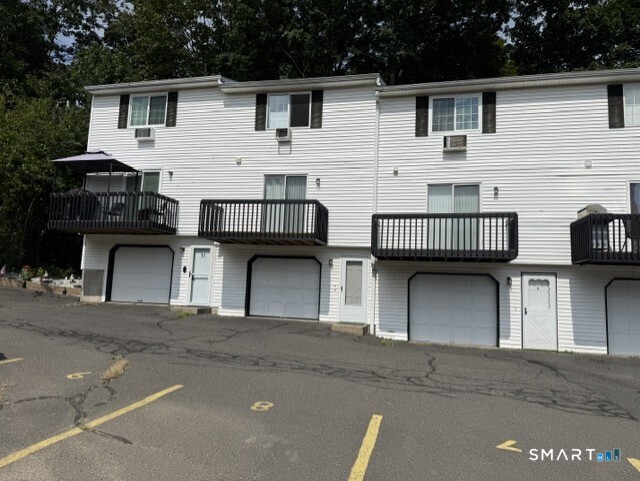 85 Aetna Street Naugatuck CT 06770
