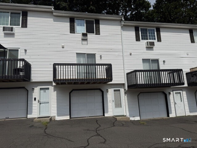 85 Aetna Street Naugatuck CT 06770