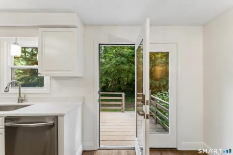 418 Greens Loop Cheshire CT 06410