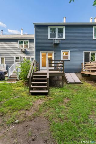 418 Greens Loop Cheshire CT 06410