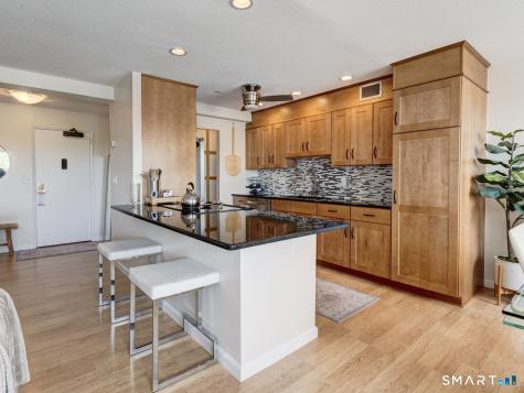 891 Farmington Avenue West Hartford CT 06119