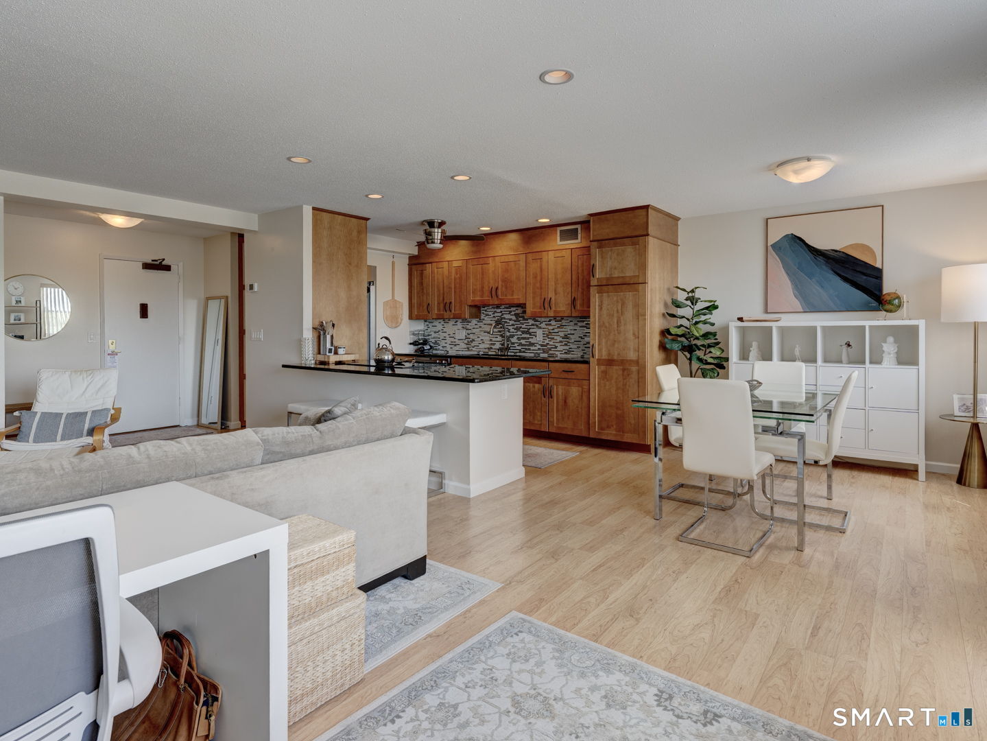 891 Farmington Avenue West Hartford CT 06119