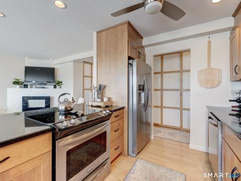 891 Farmington Avenue West Hartford CT 06119