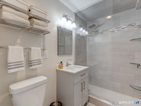 891 Farmington Avenue West Hartford CT 06119