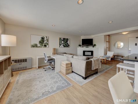 891 Farmington Avenue West Hartford CT 06119