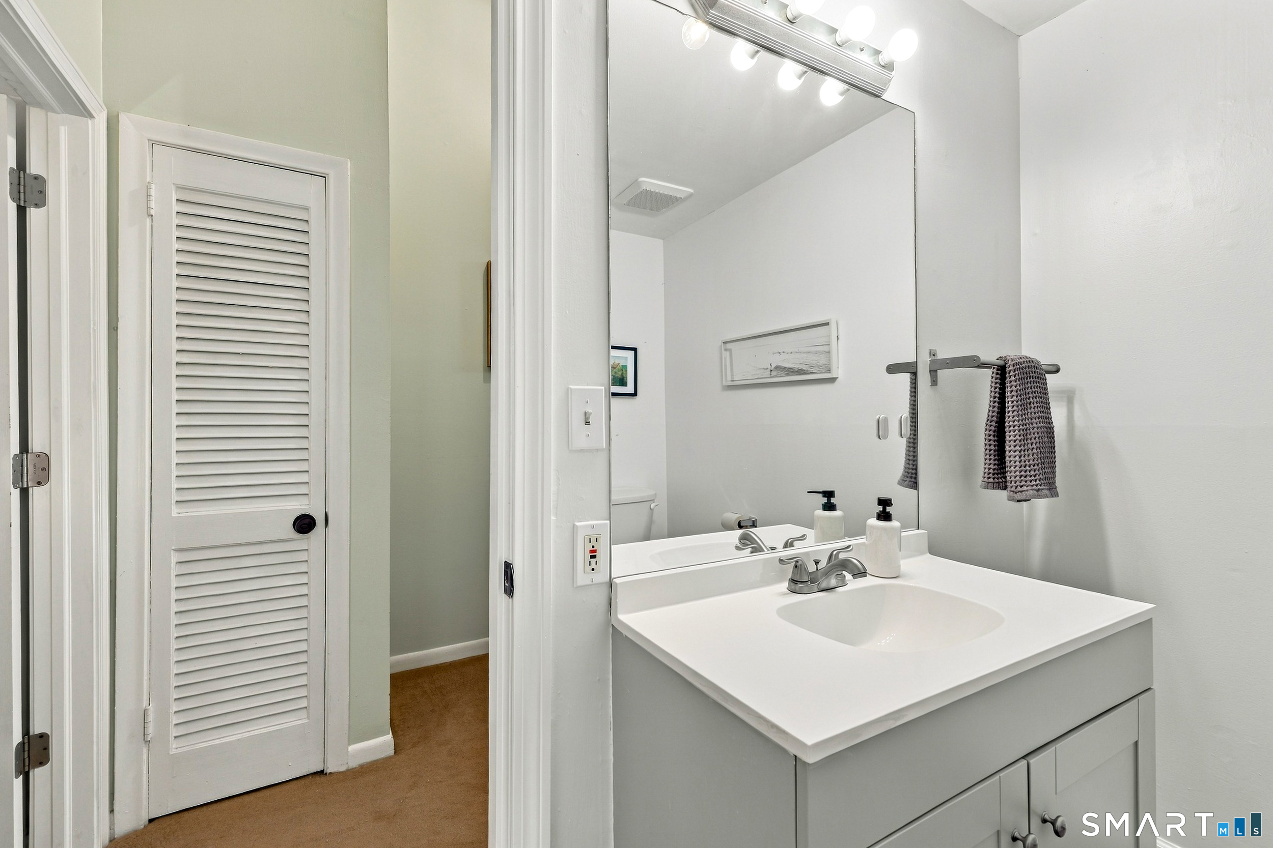 50 East Hill Road Canton CT 06019